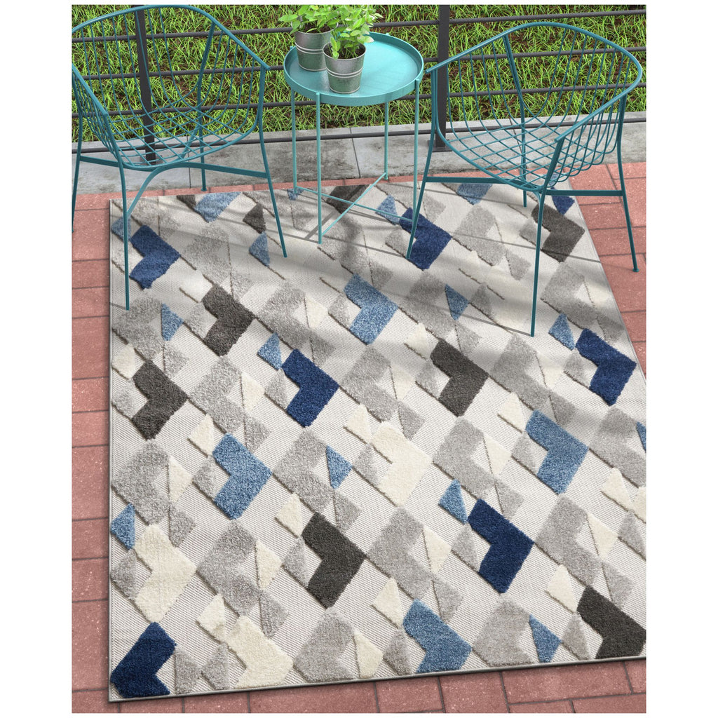 Como Indoor/Outdoor Diamonds Area Rug High Traffic Stain Resistant Mod